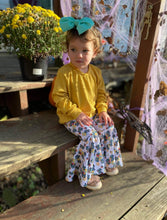 Load image into Gallery viewer, Mystery Sweater Sale $8
