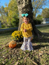 Load image into Gallery viewer, Mystery Sweater Sale $8
