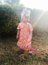 Load image into Gallery viewer, Mommas Pumpkin
